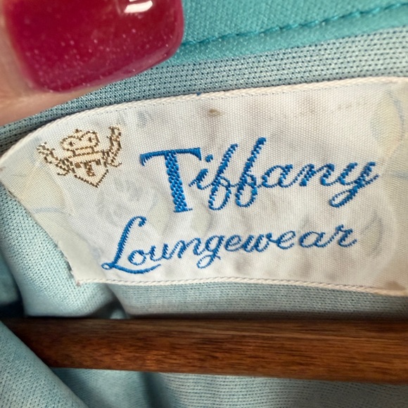 Vintage Tiffany & Co. Light Turquoise Loungewear Top with Blue Embroidered Label - Picture 3 of 8